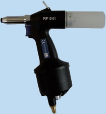 Nýtovací kleště MS641 / RF641 pneumaticko-hydraulické na trhací nýty, RivetFactory MS 641